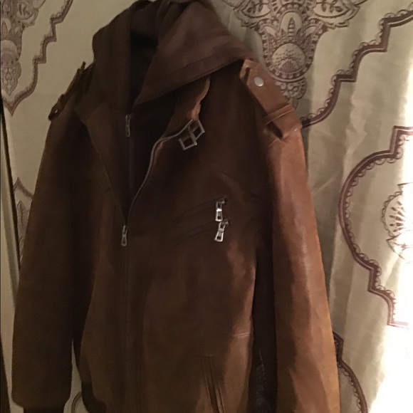 Flavor- hooded leather “Bomber style” men’s coat. - Picture 5 of 11